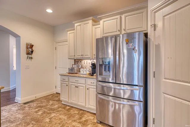 $474,000 | 4525 Fieldcrest Pl Circle, Newburgh, IN 47630