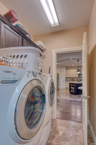 $474,000 | 4525 Fieldcrest Pl Circle, Newburgh, IN 47630