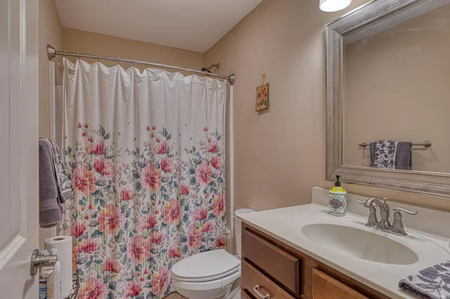 $474,000 | 4525 Fieldcrest Pl Circle, Newburgh, IN 47630