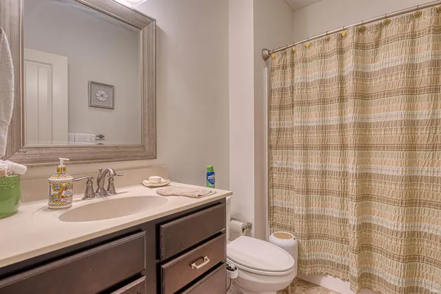 $474,000 | 4525 Fieldcrest Pl Circle, Newburgh, IN 47630