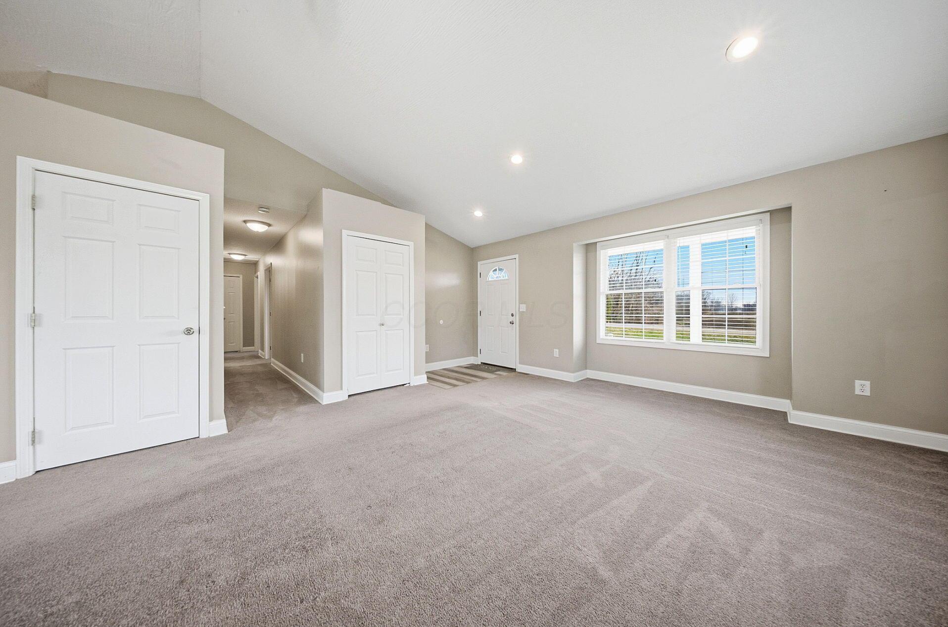 102 White Road Centerburg, OH 43011 - Photo 4 of 55 10-web-or-mls-Paige Bryant - 102 White R