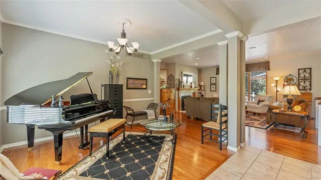 $429,000 | 18352 South 1453rd Road, Nevada, MO 64772