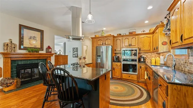 $429,000 | 18352 South 1453rd Road, Nevada, MO 64772