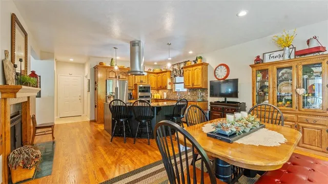 $429,000 | 18352 South 1453rd Road, Nevada, MO 64772