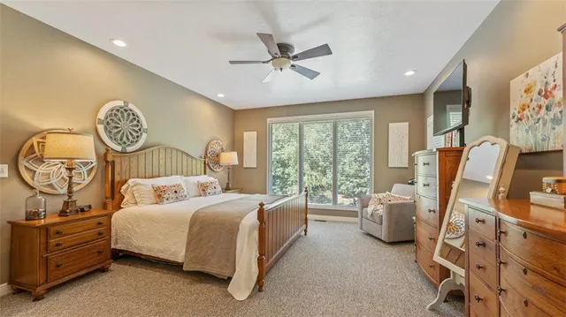 $429,000 | 18352 South 1453rd Road, Nevada, MO 64772