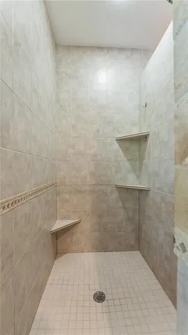 $429,000 | 18352 South 1453rd Road, Nevada, MO 64772