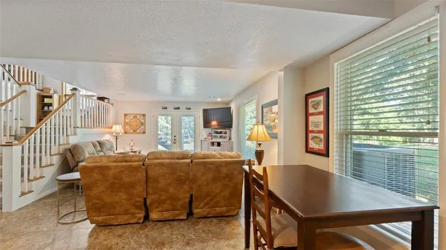 $429,000 | 18352 South 1453rd Road, Nevada, MO 64772