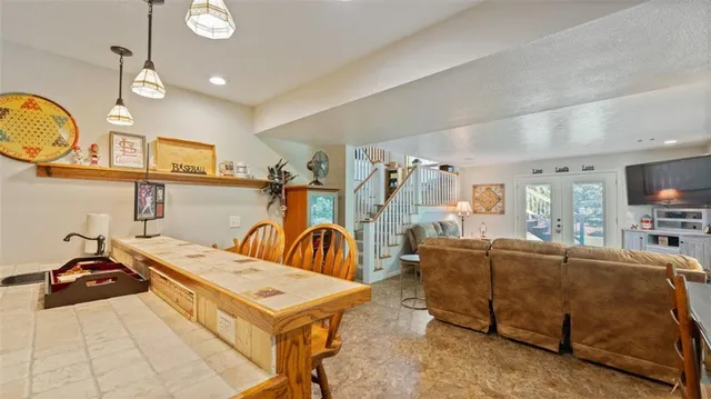 $429,000 | 18352 South 1453rd Road, Nevada, MO 64772