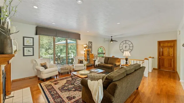 $429,000 | 18352 South 1453rd Road, Nevada, MO 64772