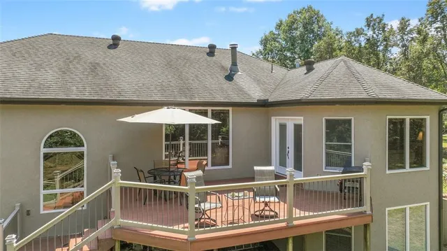 $429,000 | 18352 South 1453rd Road, Nevada, MO 64772