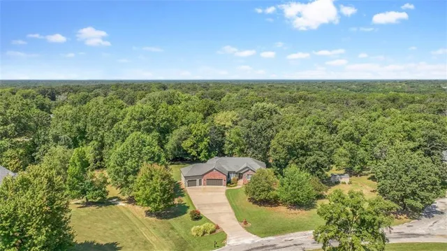 $429,000 | 18352 South 1453rd Road, Nevada, MO 64772