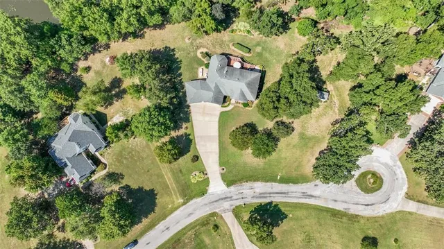 $429,000 | 18352 South 1453rd Road, Nevada, MO 64772