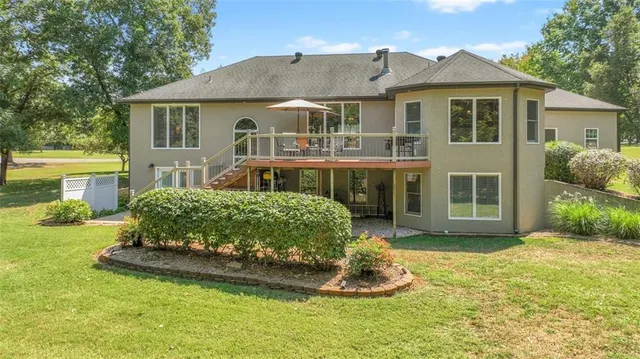 $429,000 | 18352 South 1453rd Road, Nevada, MO 64772