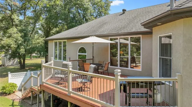 $429,000 | 18352 South 1453rd Road, Nevada, MO 64772