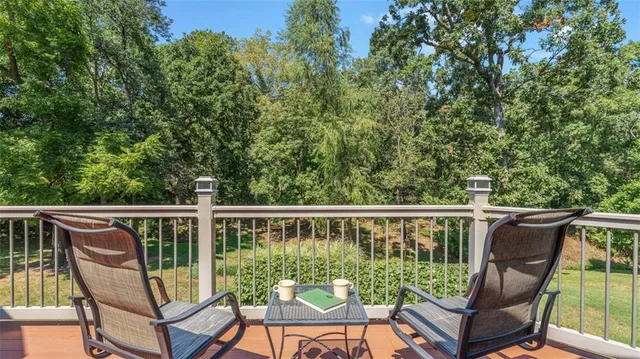 $429,000 | 18352 South 1453rd Road, Nevada, MO 64772