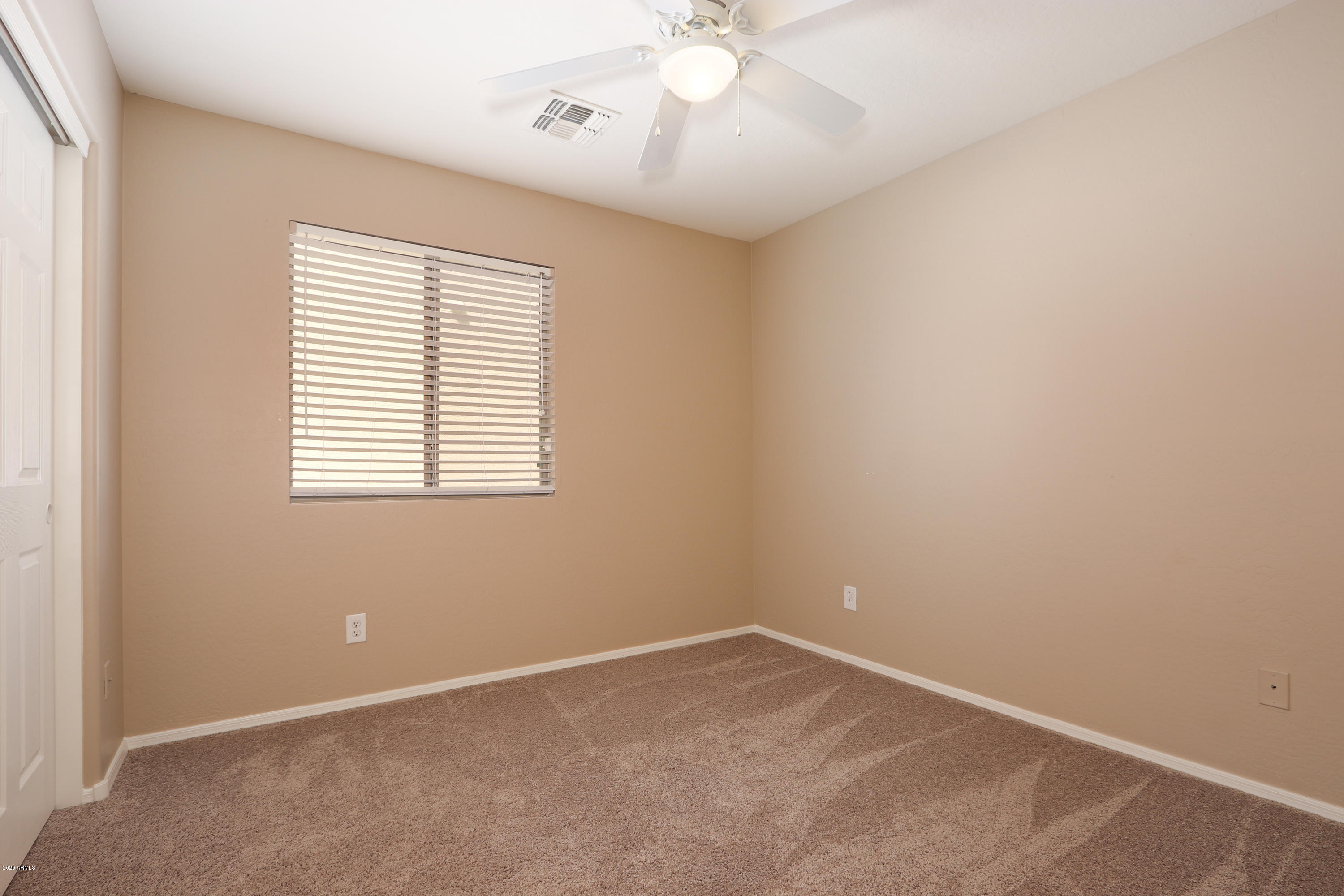 43323 West Cowpath Road Maricopa, AZ 85138 - Photo 21 of 37 23