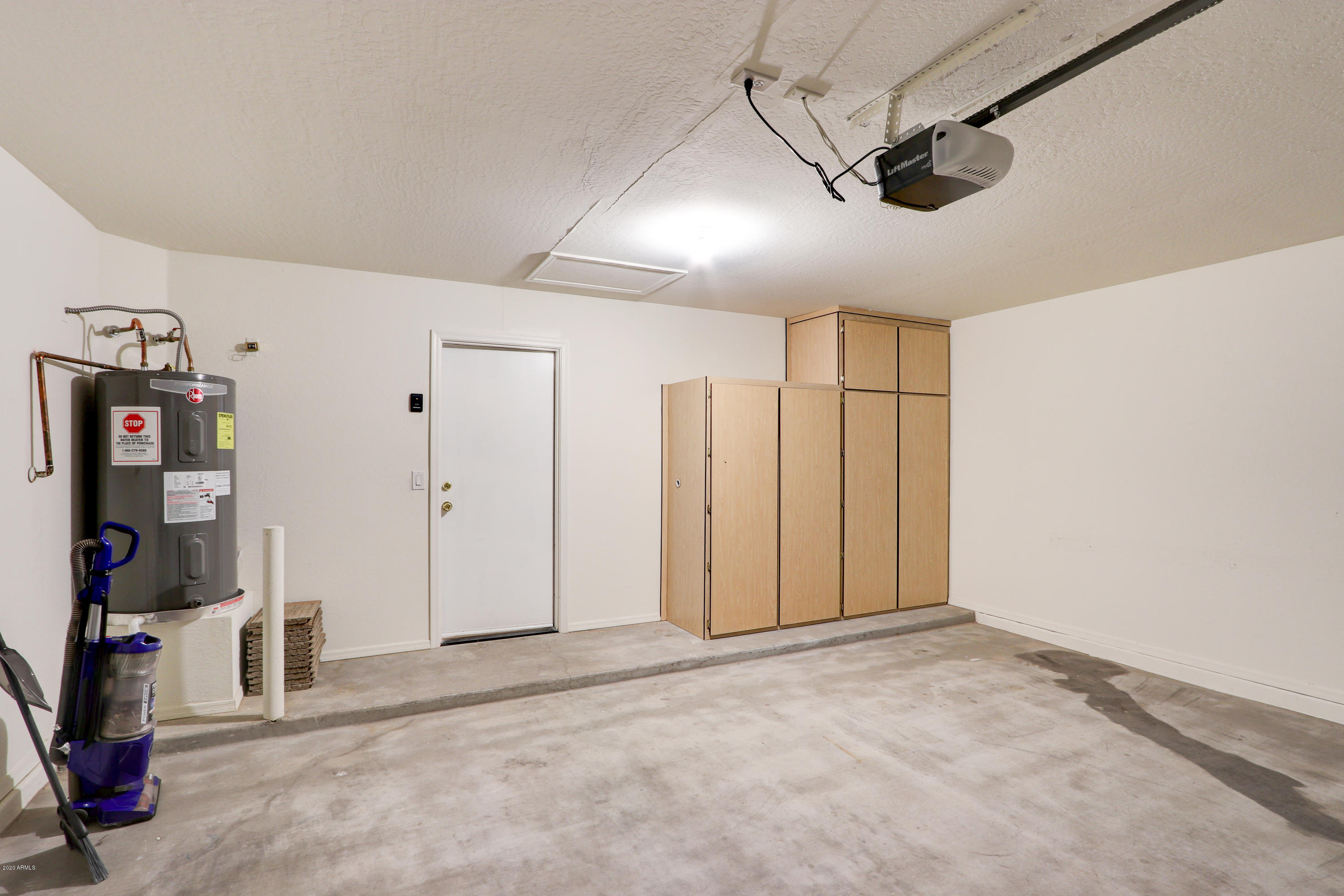 43323 West Cowpath Road Maricopa, AZ 85138 - Photo 24 of 37 26