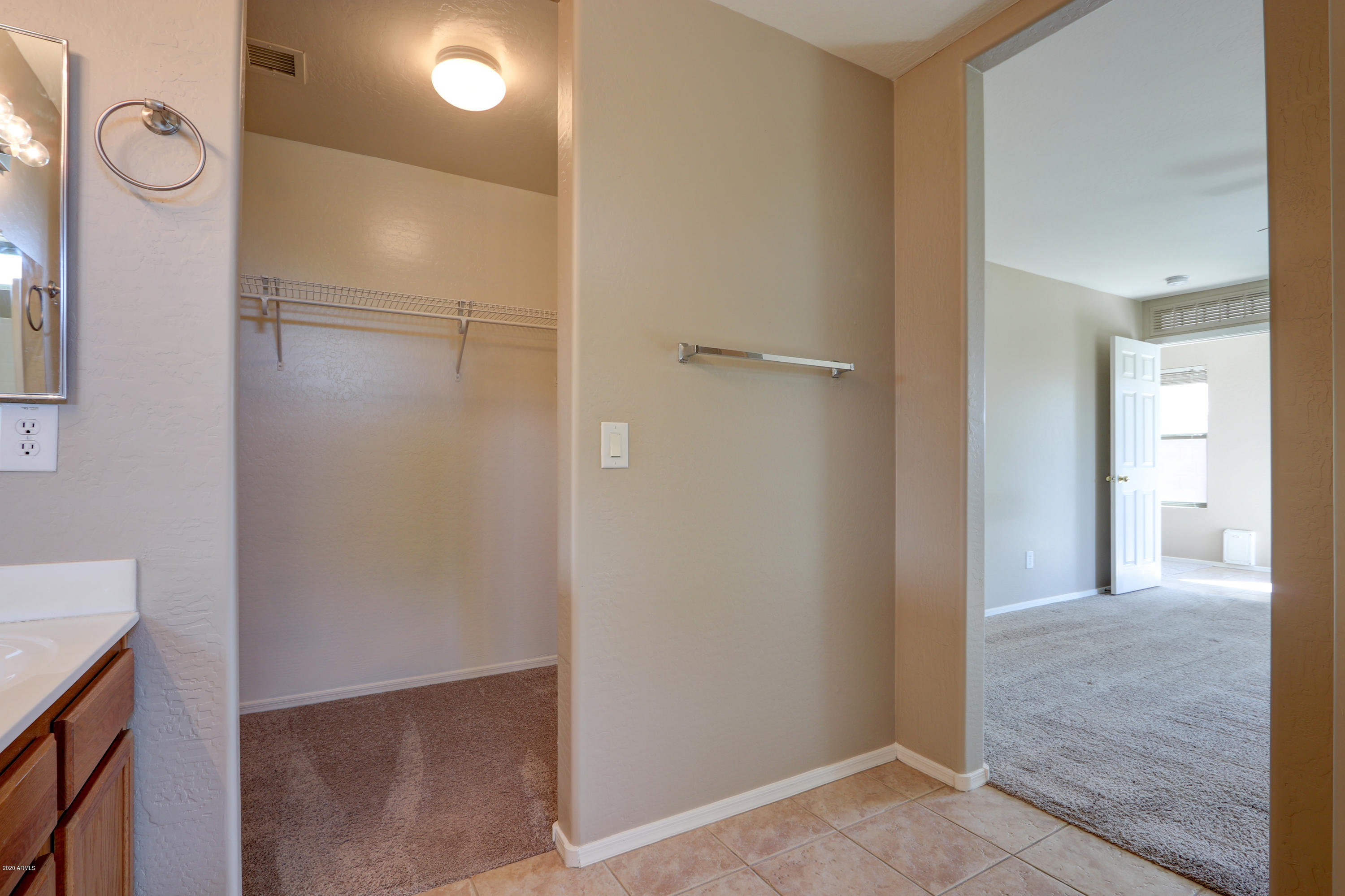 43323 West Cowpath Road Maricopa, AZ 85138 - Photo 28 of 37 30
