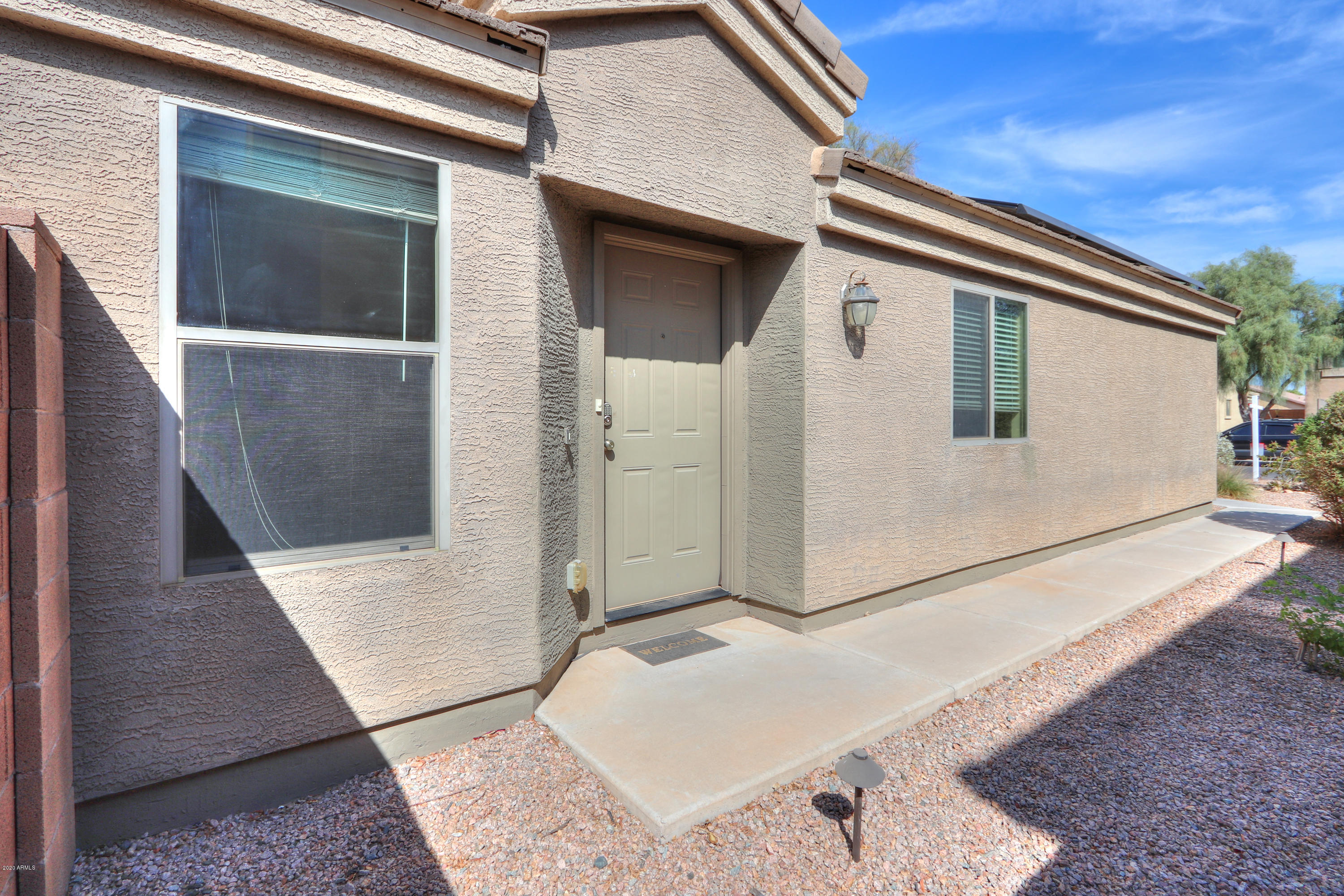 43323 West Cowpath Road Maricopa, AZ 85138 - Photo 4 of 37 06