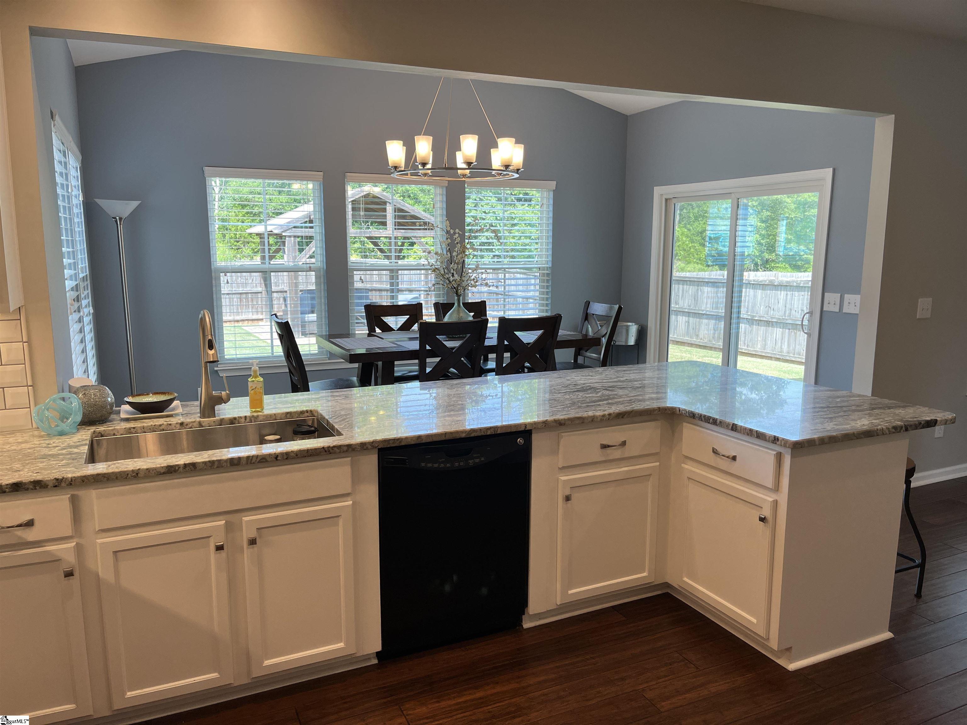 40 Shale Court Greenville, SC 29607 - Photo 7 of 36 Gallery Image 7