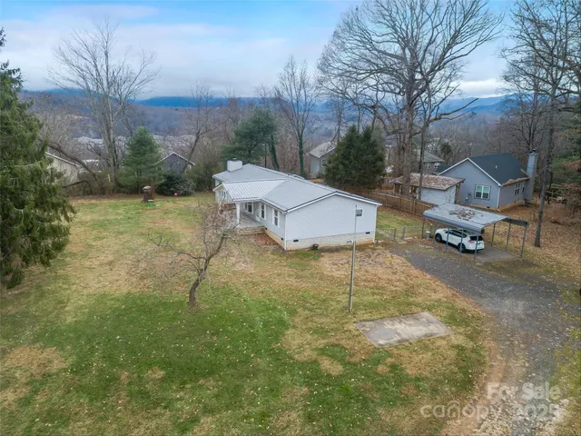 $316,000 | 155 Maple Ridge Road, Candler, NC 28715