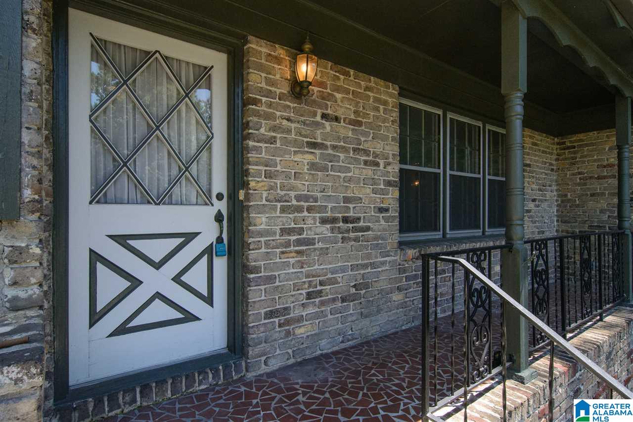 3780 Crestbrook Road Birmingham, AL 35223 - Photo 4 of 33