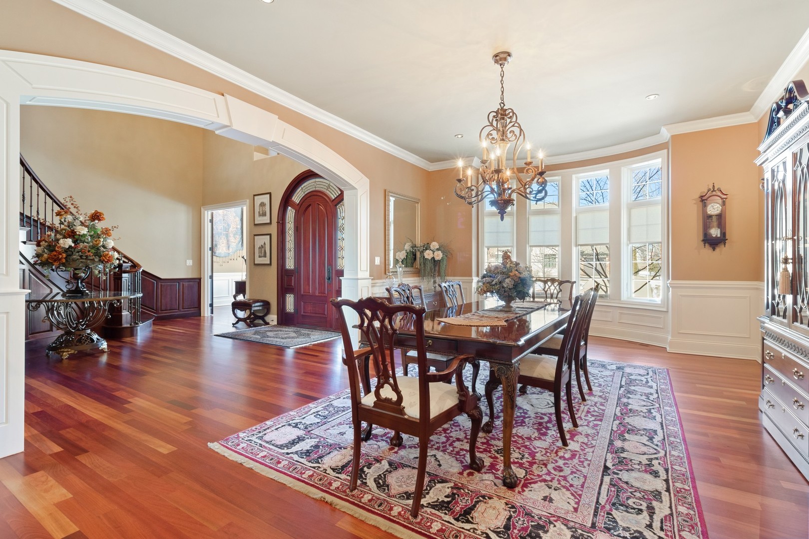 10911 Royal Oaks Lane Orland Park, IL 60467 - Photo 12 of 29 a view of a dining room with furniture and wooden floor