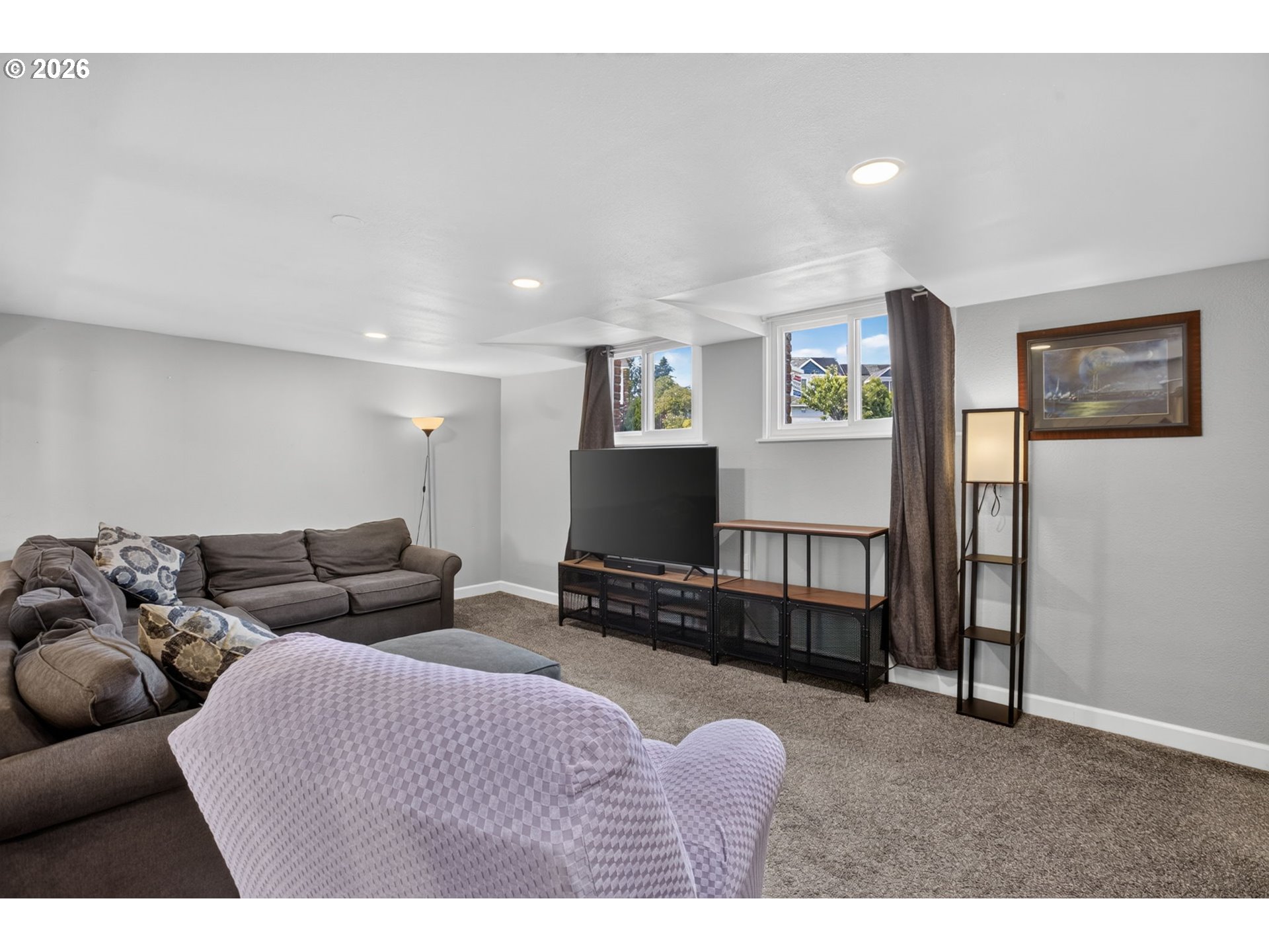 1386 Southwest 4th Street Gresham, OR 97080 - Photo 14 of 28 Family Room
