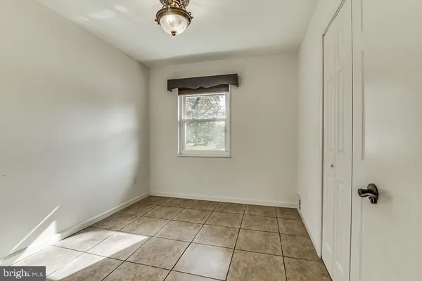 $3,375 | 6306 Yellowstone Drive, Alexandria, VA 22312