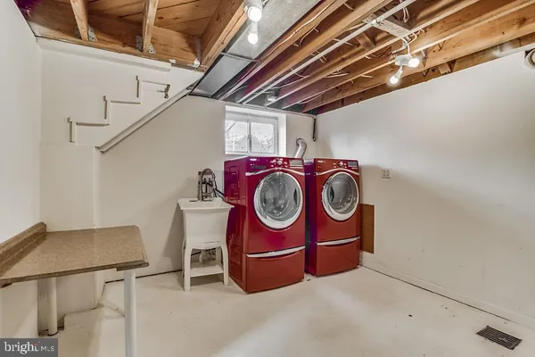 $3,375 | 6306 Yellowstone Drive, Alexandria, VA 22312