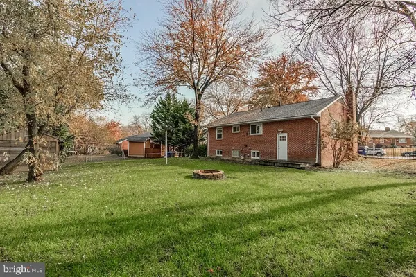 $3,375 | 6306 Yellowstone Drive, Alexandria, VA 22312