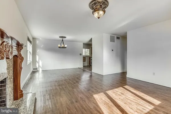 $3,375 | 6306 Yellowstone Drive, Alexandria, VA 22312