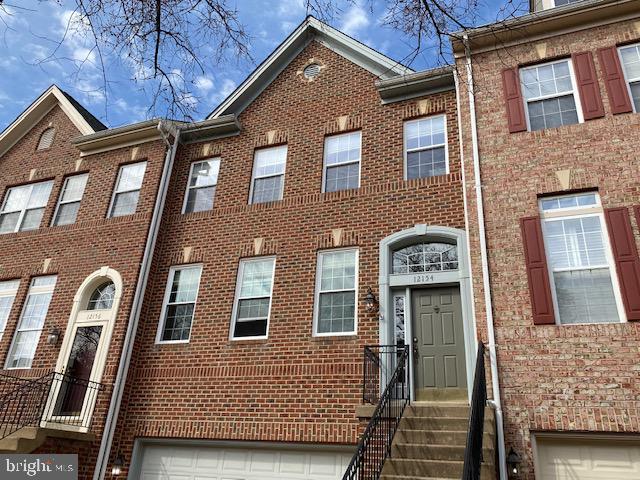 12154 Tryton Way Reston, VA 20190 - Photo 1 of 36 Gallery Image 1