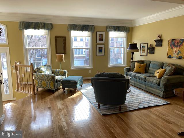 12154 Tryton Way Reston, VA 20190 - Photo 4 of 36 Gallery Image 4
