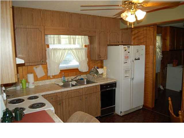 1328 Hancock Road Jasper, TN 37347 - Photo 2 of 6 Additional Photo