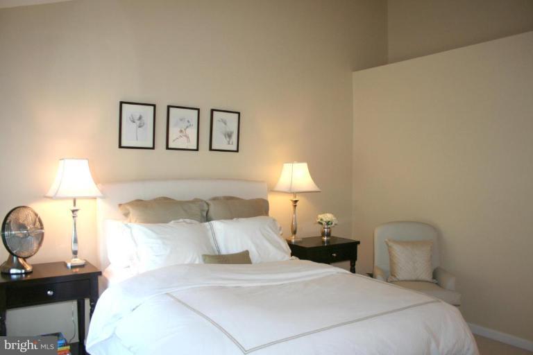 767 Howards Loop, Unit 63 Annapolis, MD 21401 - Photo 15 of 26 Master Bedroom #2