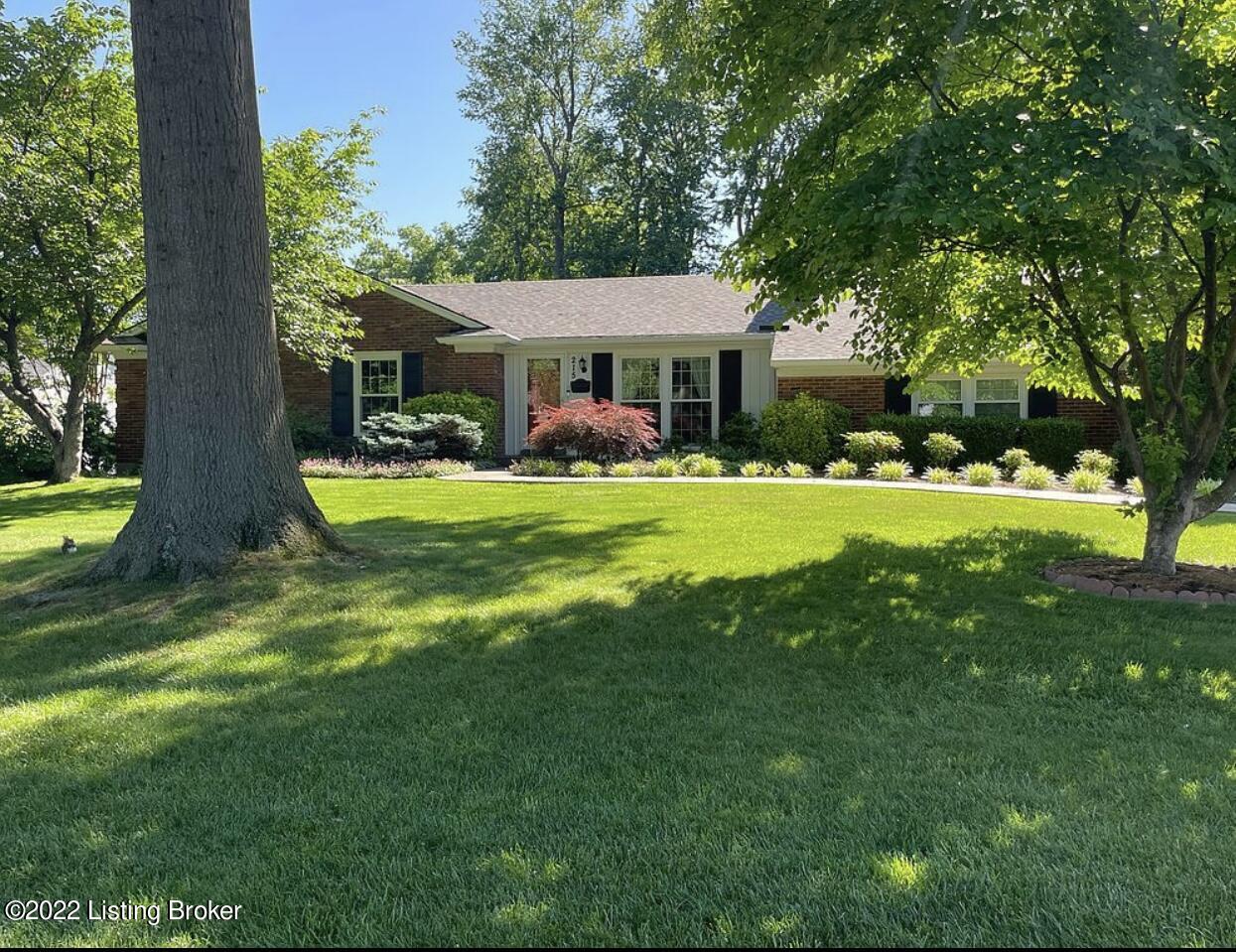 215 Woodcleft Road Louisville, KY 40222 - Photo 1 of 37 IMG_5589