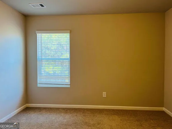 $2,275 | 18 Ulsh Park Drive, Newnan, GA 30265