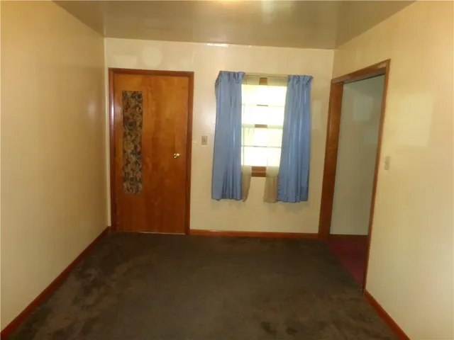 $69,500 | 401 North Prairie Street, Yates Center, KS 66783