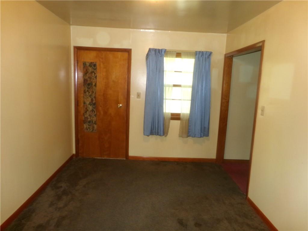 401 North Prairie Street Yates Center, KS 66783 - Photo 9 of 14