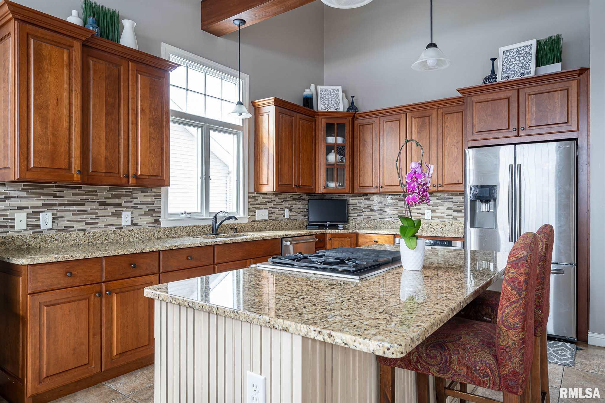 5615 Judge Road Bettendorf, IA 52722 - Photo 6 of 25 Gallery Image 6