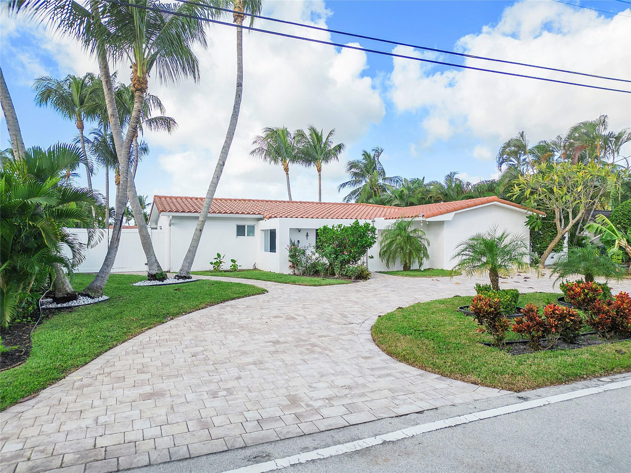 1201 Southwest 4th Avenue Boca Raton, FL 33432 - Photo 2 of 71 Photo 2