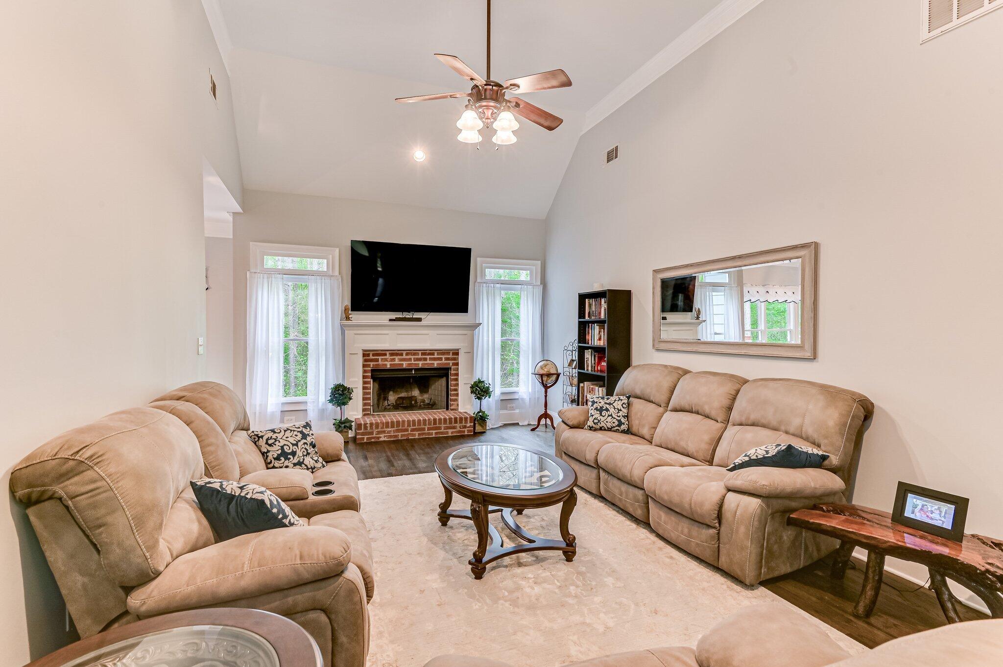 1067 Maiden Cane Way Lincolnton, GA 30817 - Photo 8 of 43 108 (1)