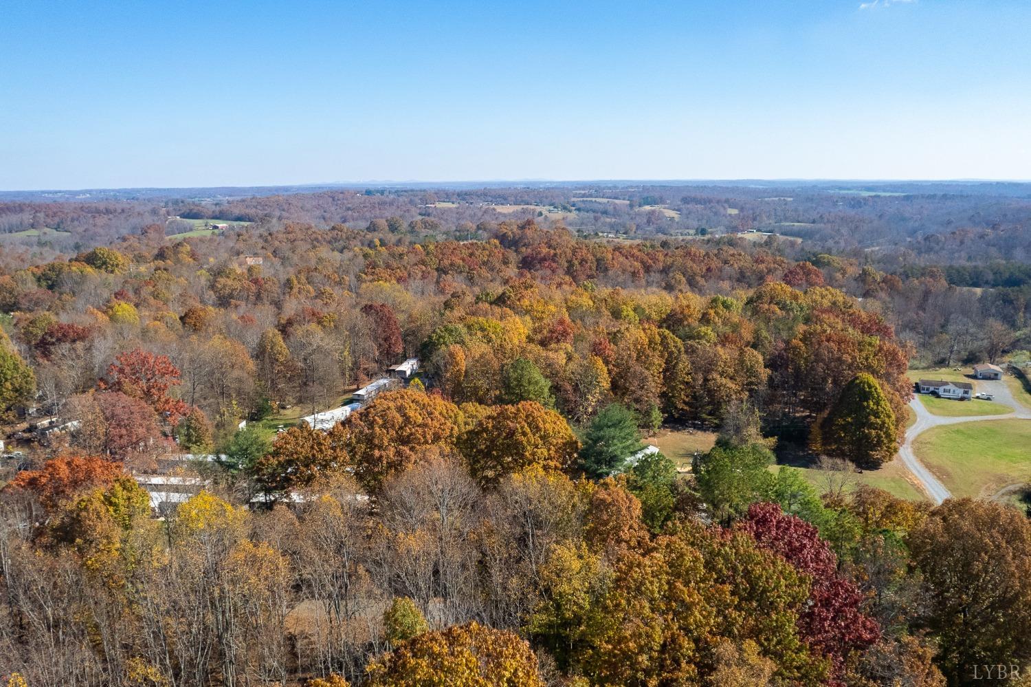1230 Draper Road Bedford, VA 24523 - Photo 5 of 11 Gallery Image 5