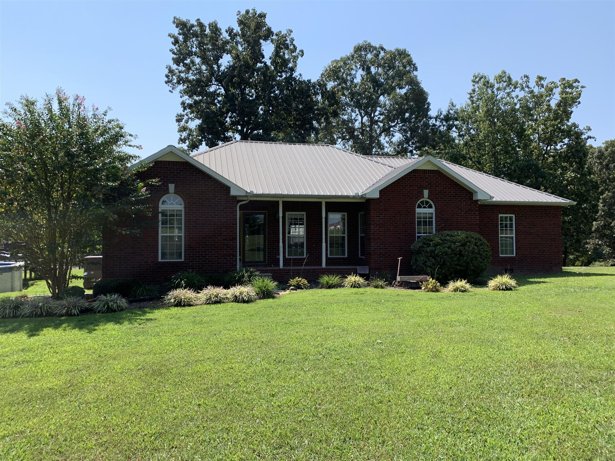 1073 Yellow Creek Road Dickson, TN 37055 - Photo 4 of 22 Gallery Image 4
