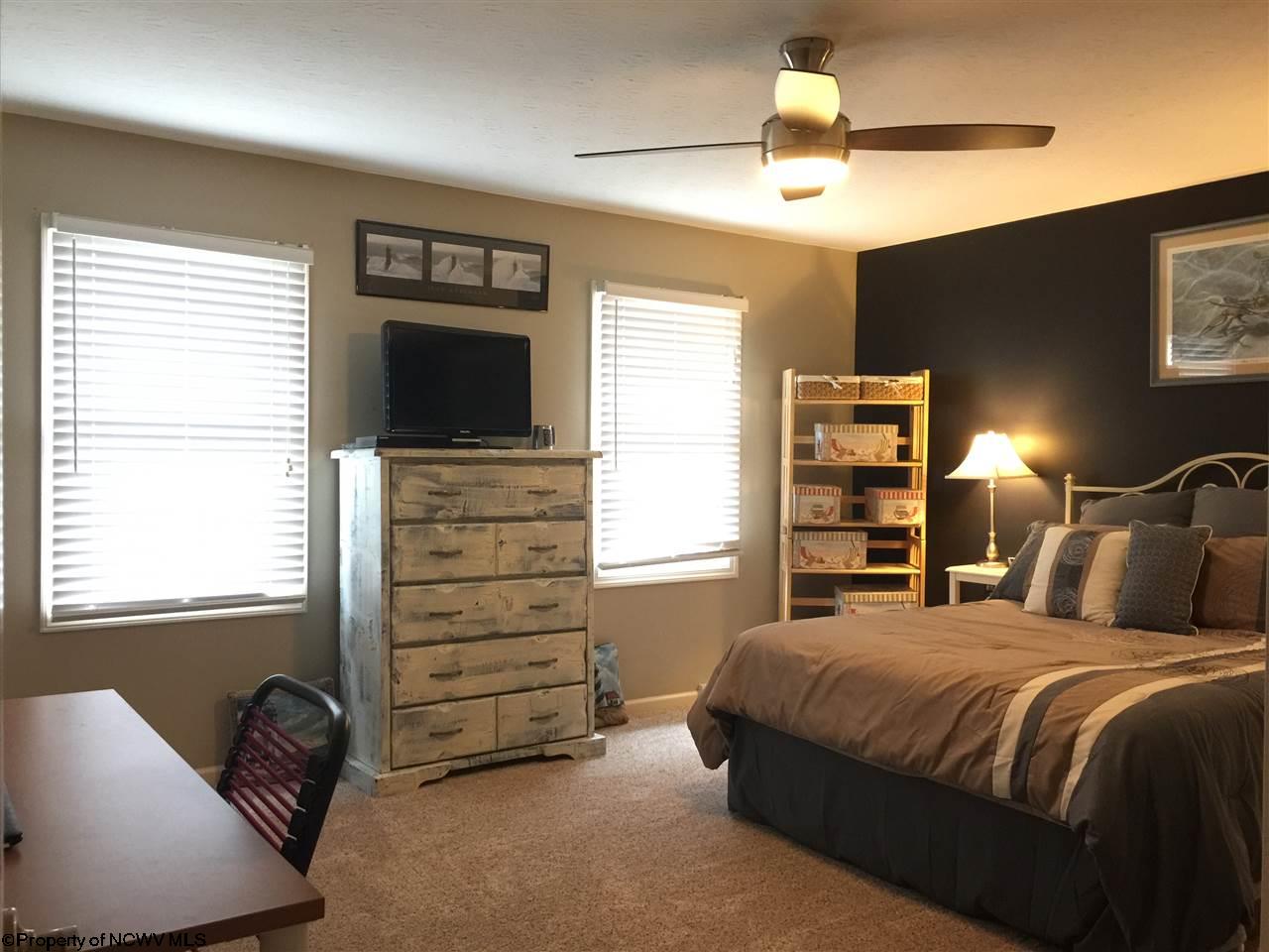 1267 Kings Road Morgantown, WV 26508 - Photo 11 of 20 Gallery Image 11