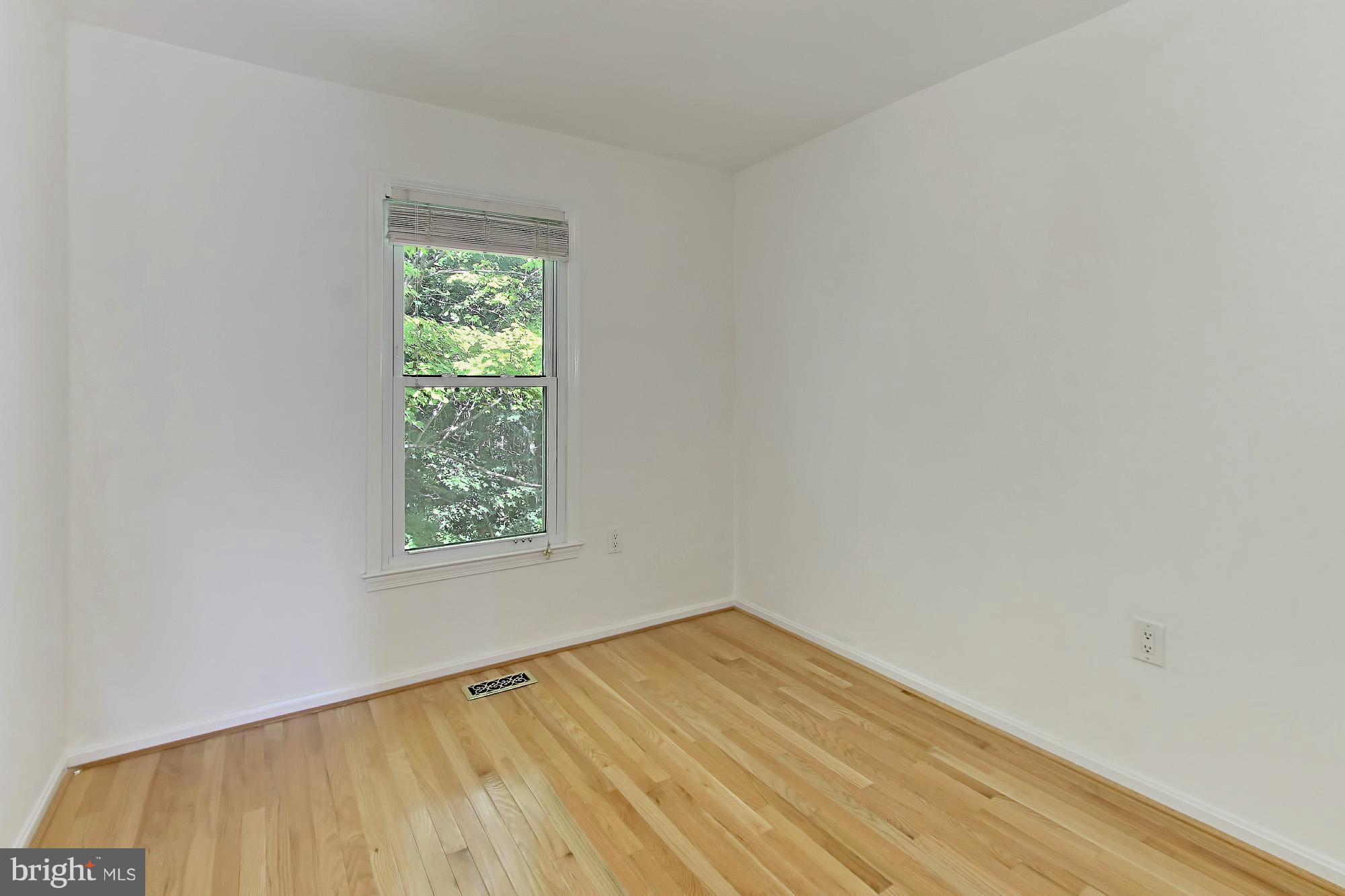 7339 Stream Way Springfield, VA 22152 - Photo 19 of 30 Bedroom