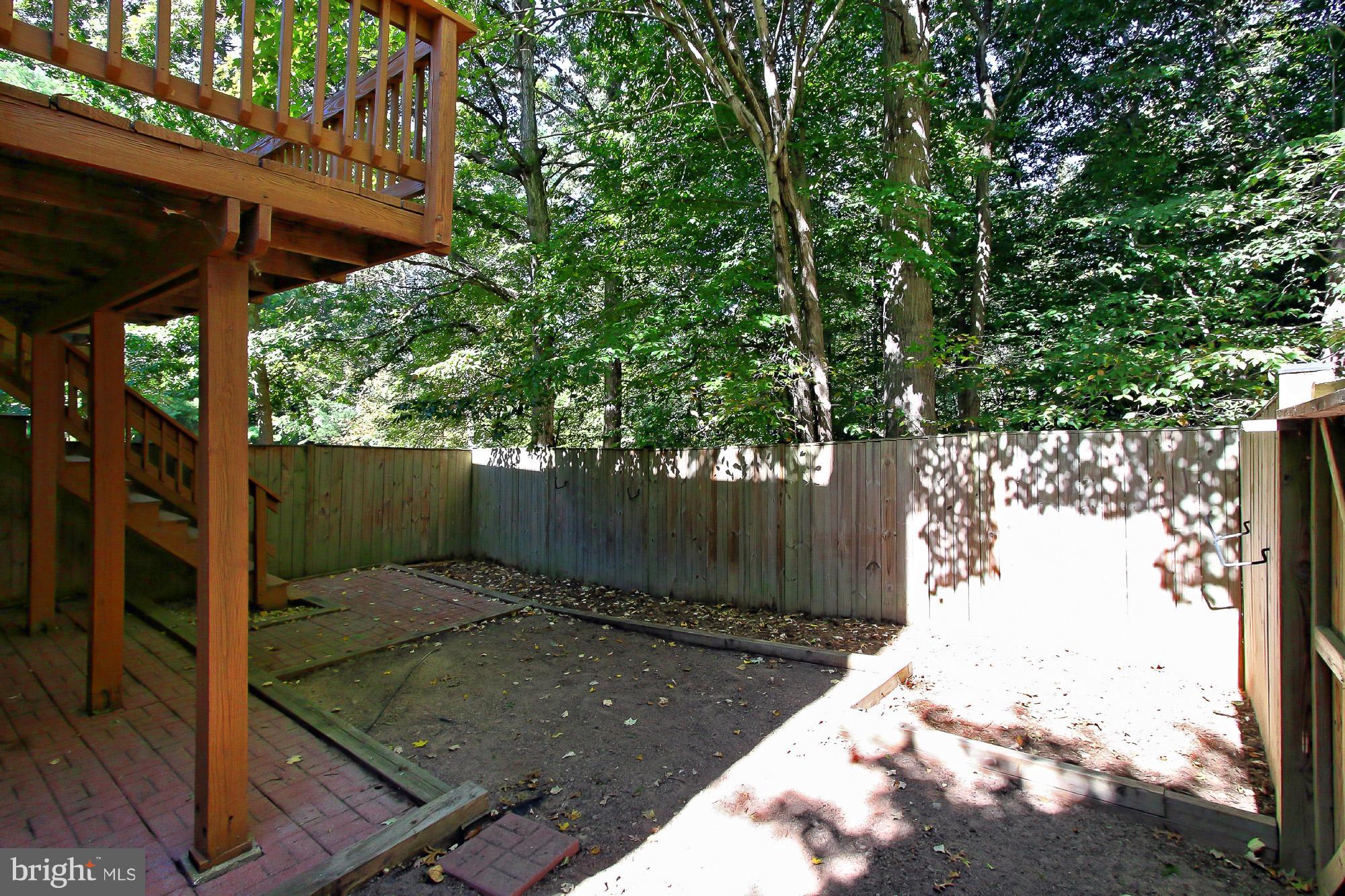 7339 Stream Way Springfield, VA 22152 - Photo 29 of 30 Exterior (Rear)