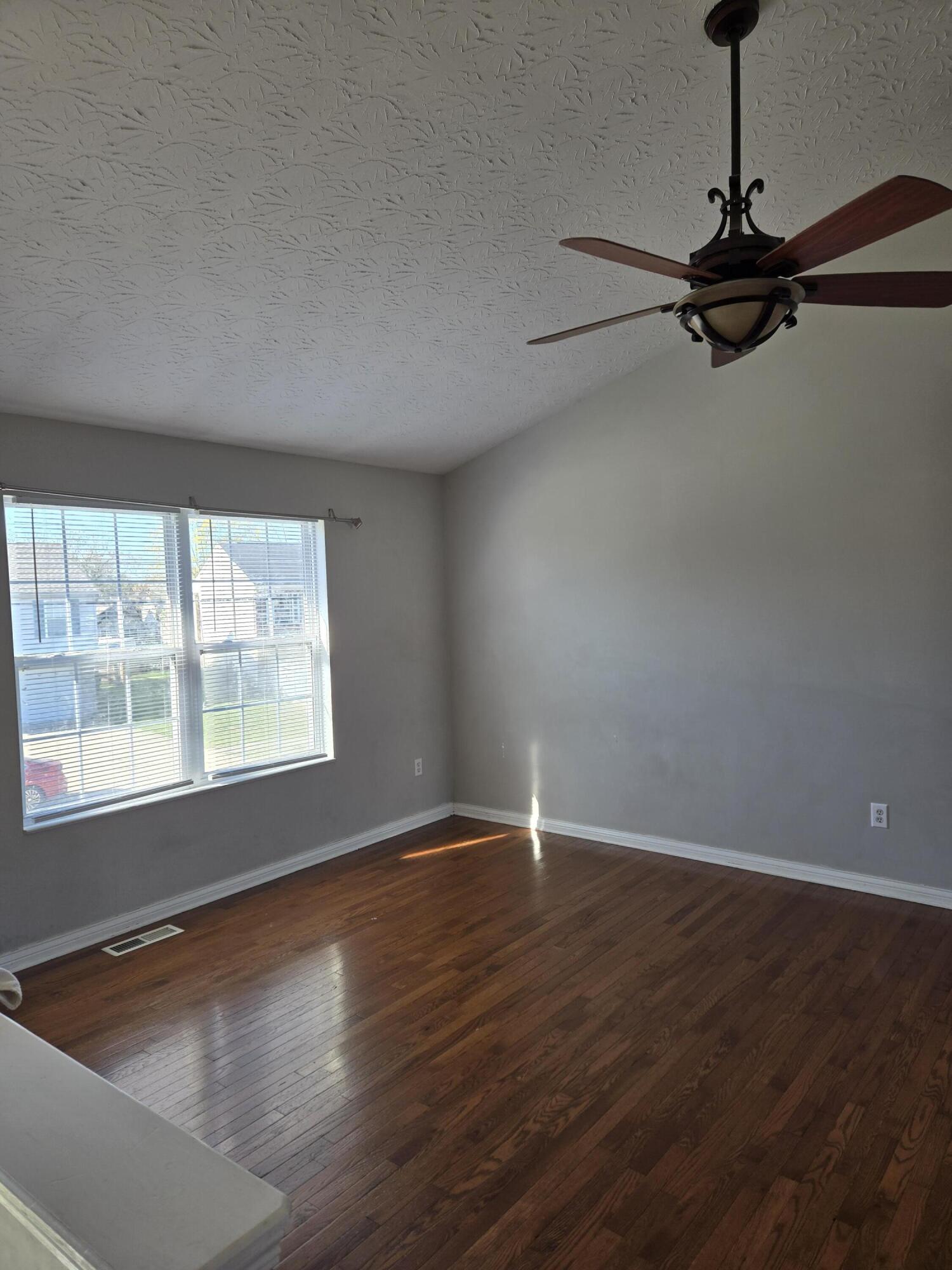 1572 Raintree Court Elsmere, KY 41018 - Photo 6 of 18
