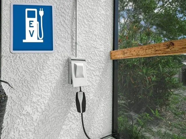 $1,449,000 | 1850 South Lake Reedy Boulevard, Frostproof, FL 33843